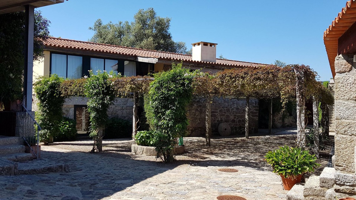 Geraz do Minho House | Casa das Azeitonas, Jolie Ferme qui Assure Détente et Repos -6 Personnes Maximum