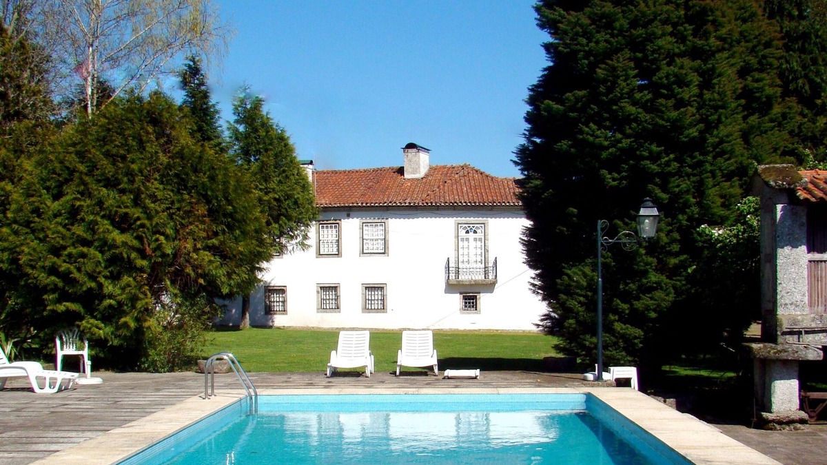 Medelo House | Casa das Paredes - Fafe