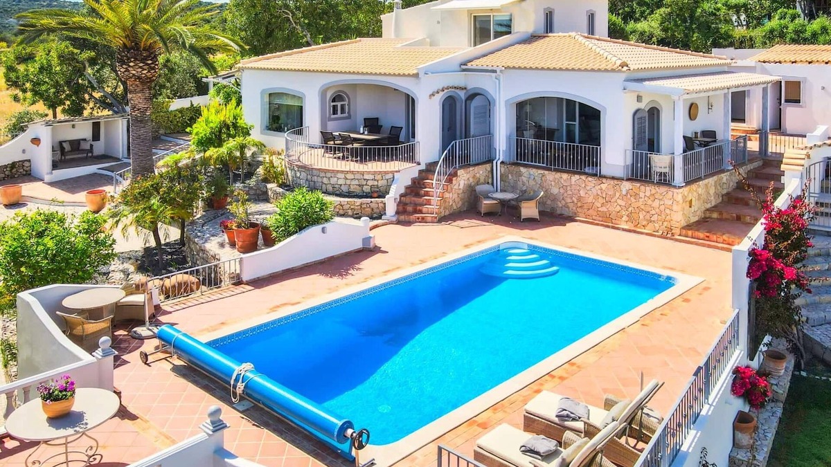 Sao Bras de Alportel Villa | Casa das Oliveiras, beautifully situated villa, with mature garden and sw.pool.