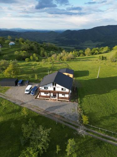 Sacuieu Ski Chalet | Casa Davana