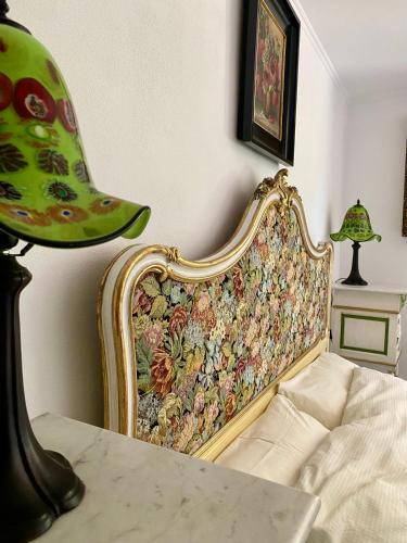 Curatele House | Casa David 13D