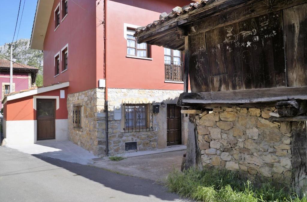 Cabrales House | Casa de Aldea El Sol