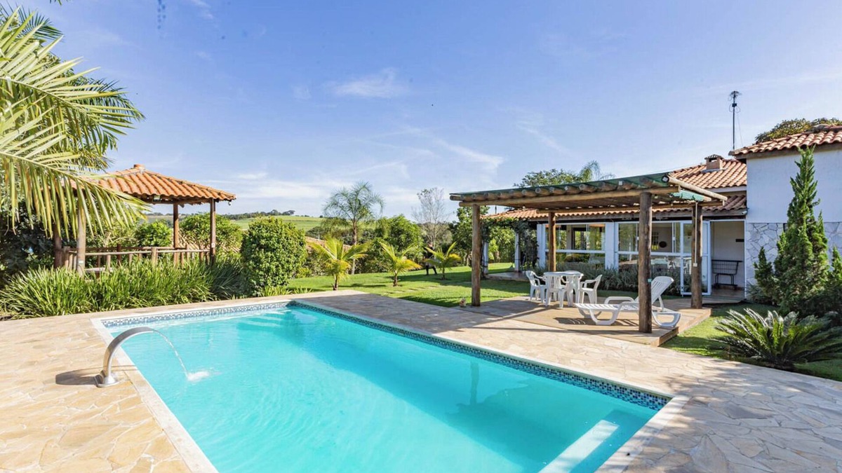 Porto Feliz Ski Chalet | Casa de Campo c/Piscina e Wi-Fi em Gramadinho