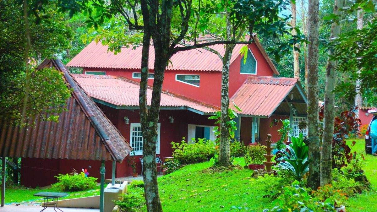 Cerro Azul Cabin | Casa de Campo/E C O Aventura/Clima 18 a 25