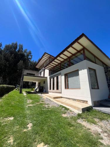 Ubate House | Casa de Campo Moderna Ubaté - Sector La Laja