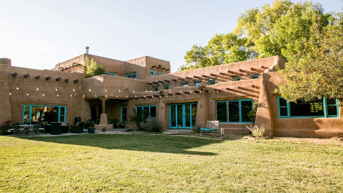 Corrales House | Casa de Corrales - Where families make memories!