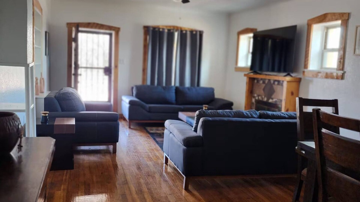 El Paso House | Casa de Huerta Cozy 2-bedroom house in El Paso