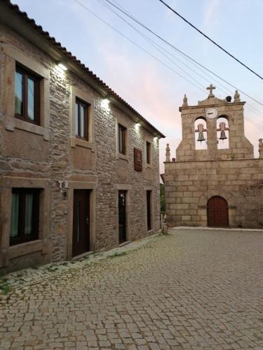 Mogadouro House | Casa de l' Eigreija
