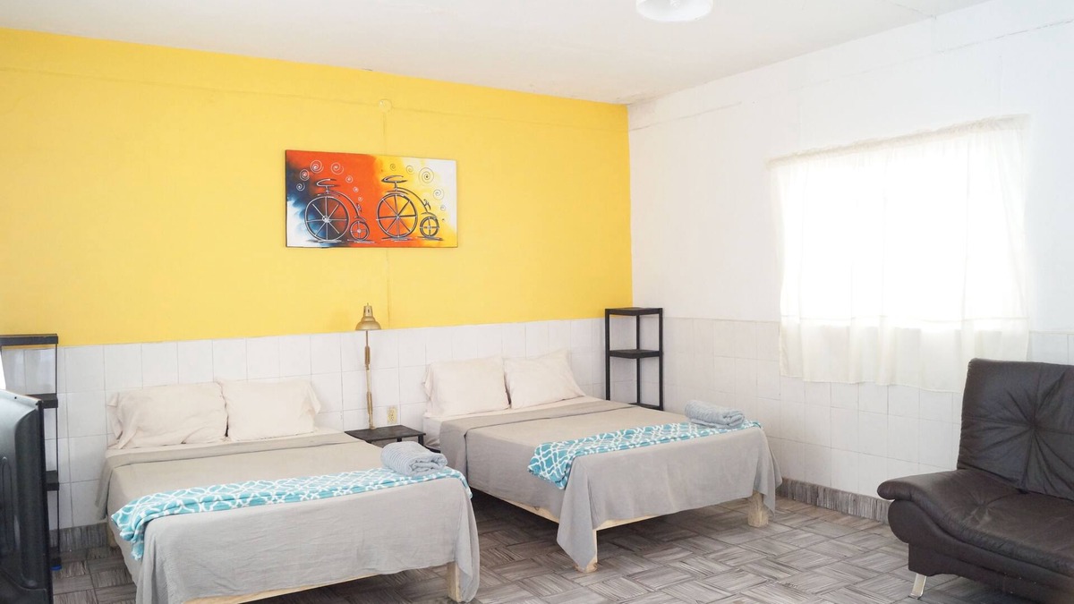 Guadalajara Bed & Breakfast | Casa de los Soles B&B Hostel