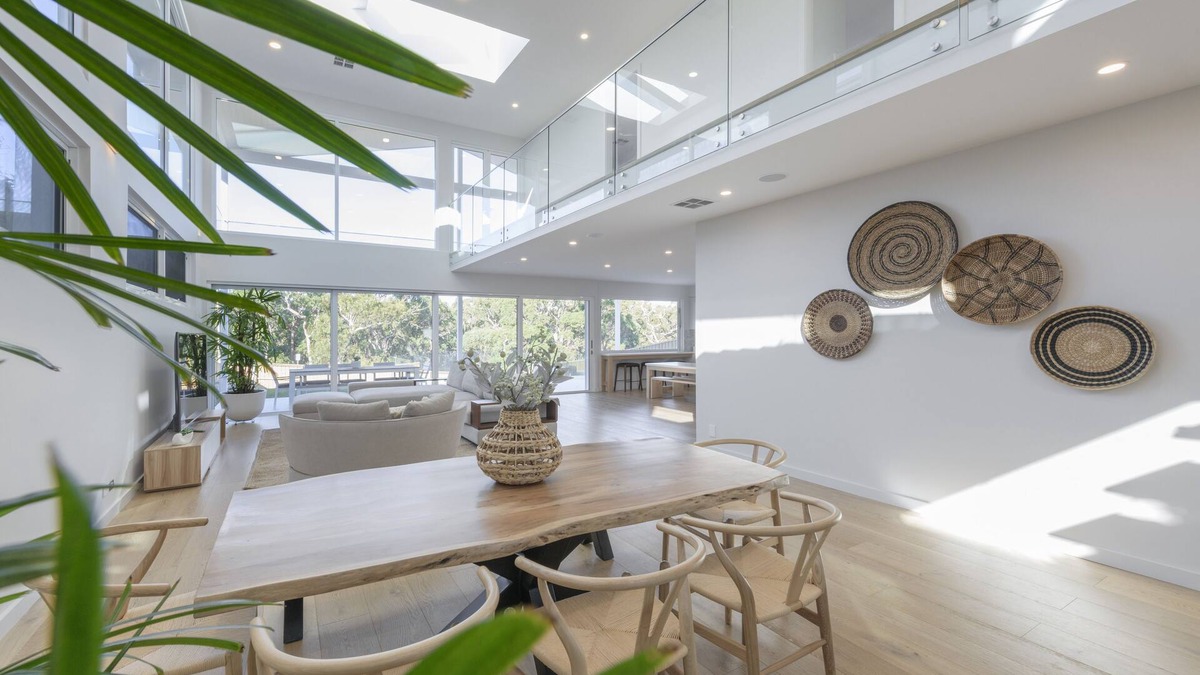 Catherine Hill Bay House | Casa De Mare - Beach Access with Spa & Pool