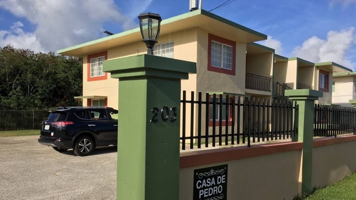 Mangilao Apartment | ❂ CASA DE PEDRO Private 2 bedroom villa. FREE WIFI & FREE PARKING ❂