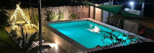 Acajutla House | Casa de playa para 15 con piscina y parqueo privado
