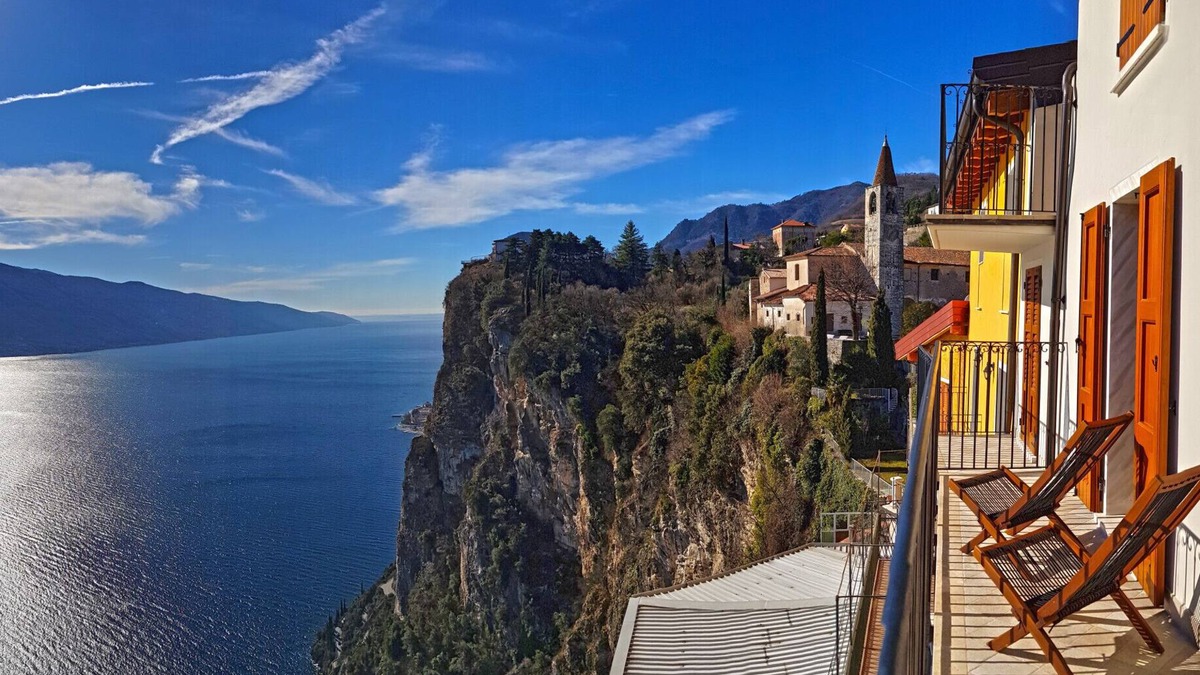 Pieve Ski Chalet | Casa De Pol Balcony Exclusive Lake View