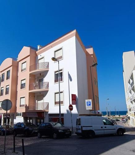 Costa de Caparica Apartment | Casa de Praia da Zezinha