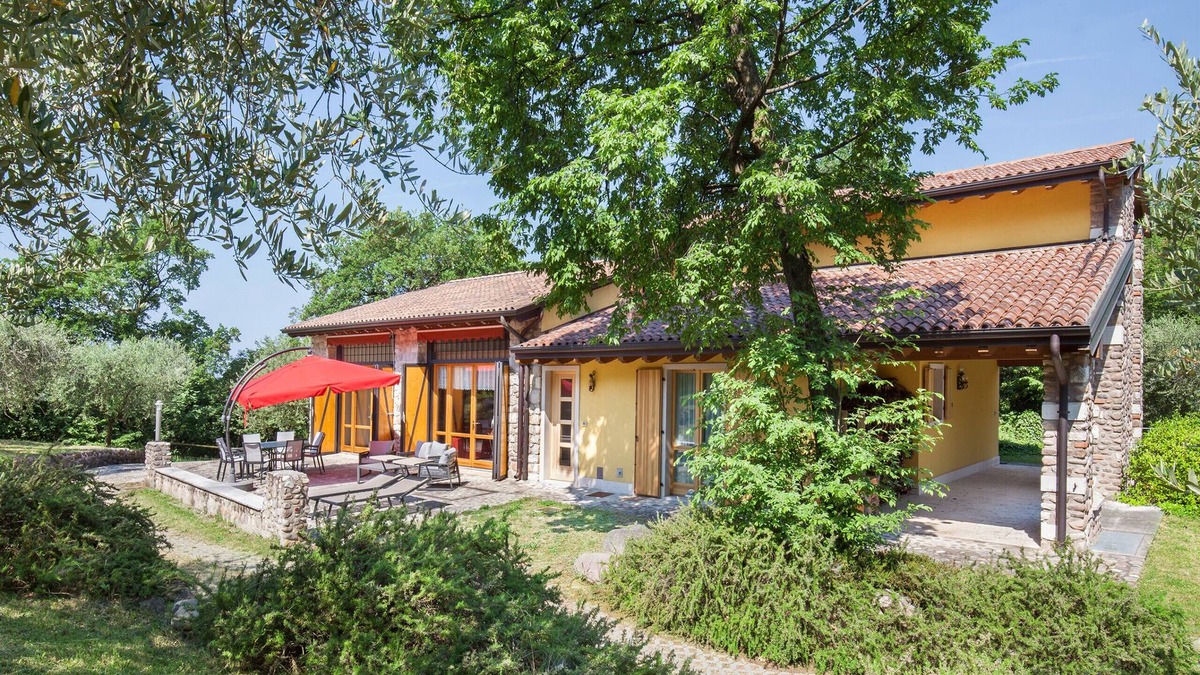 Affi House | Casa del Bosco for 8 People