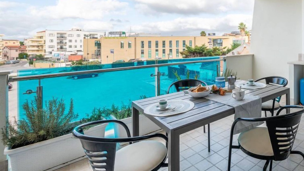 Lido Apartment | Casa Del Lido by Interhome