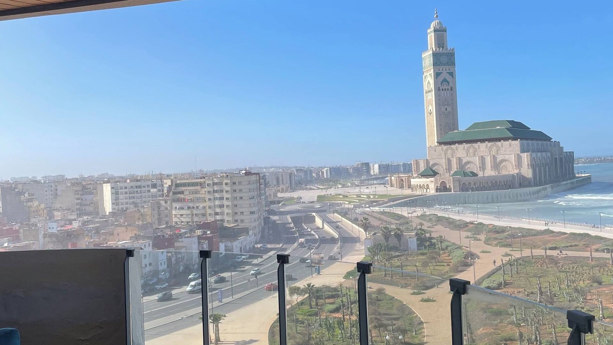 SOUR JDID Apartment | Casa Del Mar - Amazing Sea & Mosque views