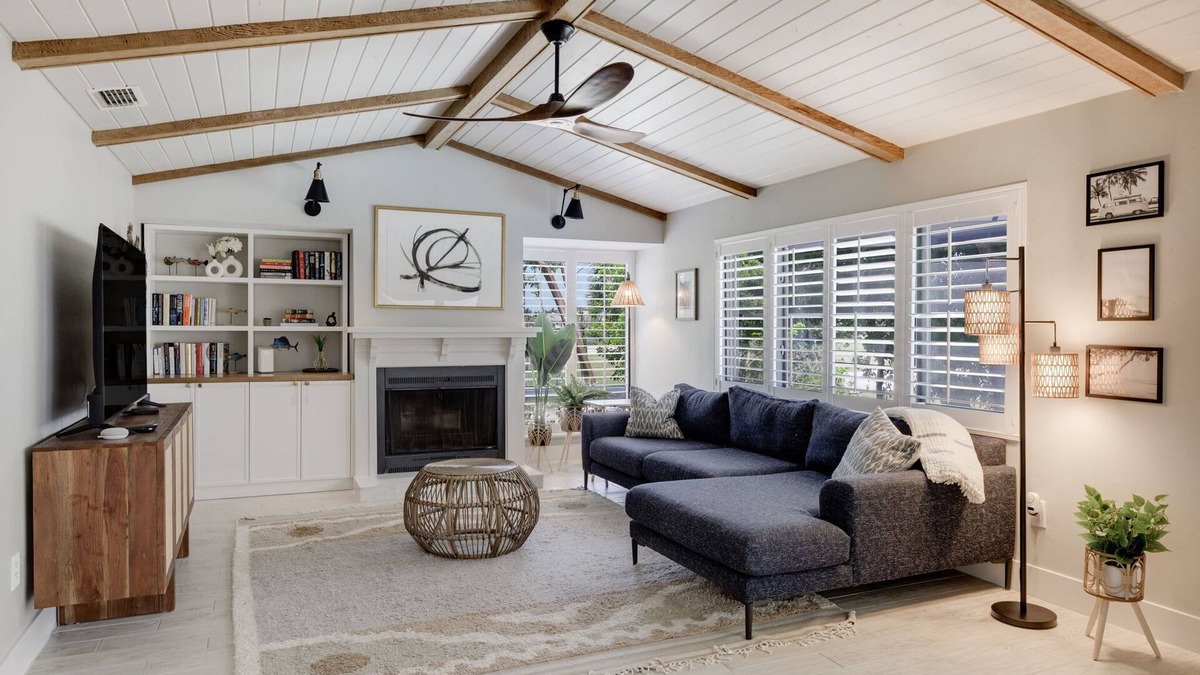 Beachview Country Club Estates House | Casa Del Mar- Gorgeous Villa with Heated Pool