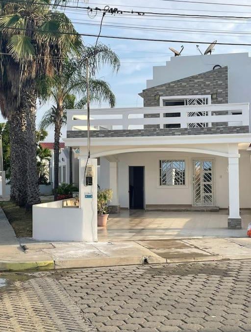 Ballenita House | Casa del Mar Malin