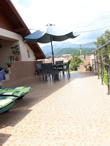 Calimanesti House | Casa Delia