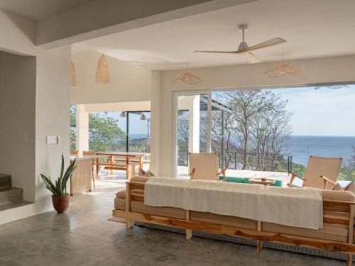 San Juan del Sur Villa | Casa Deriva - Modern 3 Bedroom AC with Pool