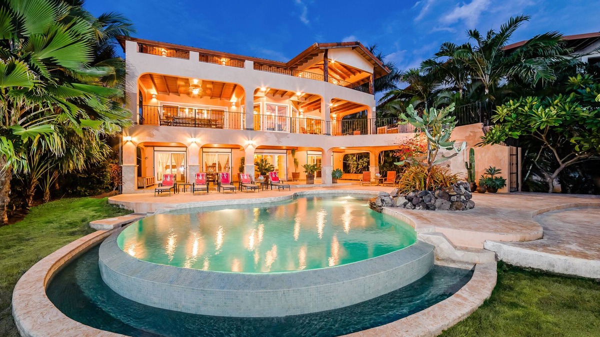 Playa Negra House | Casa Dewey Pacifica Luxury Beachfront Living in Playa Negra