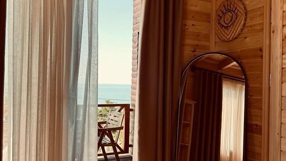 Mersin Ski Chalet | Casa Di Arte