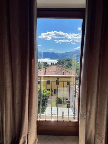 Perledo House | Casa Di Gloria