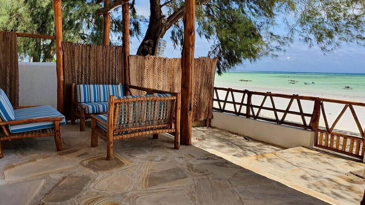 Kiwengwa Villa | Casa di Lilli - delicious and comfortable beachfront holiday home- Casa Mango