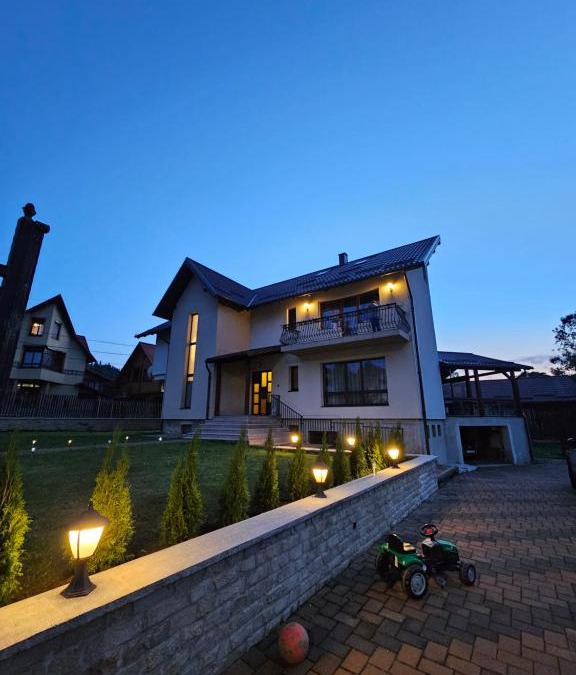 Vatra Dornei House | Casa Diecilor