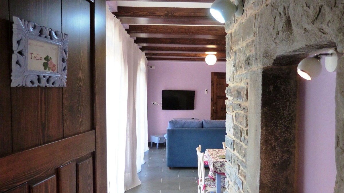 Boltana Apartment | Casa Dieste tourist apartments - Tefla apartment)