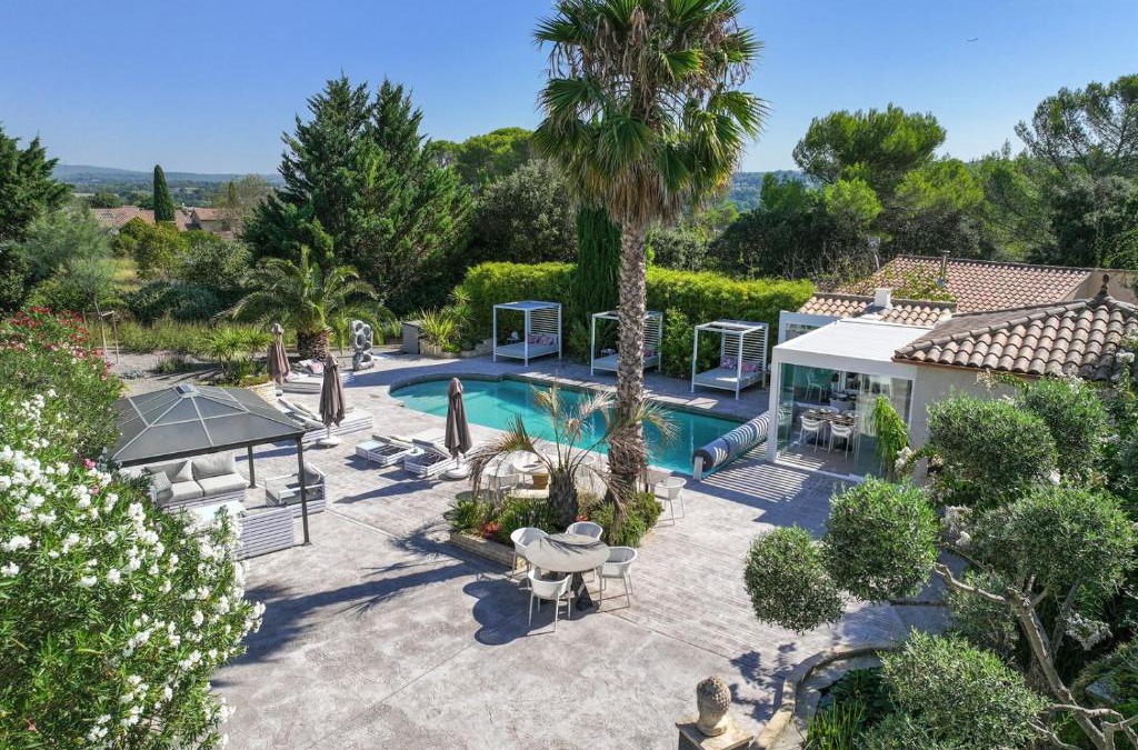 Sommieres Villa | Casa Dina