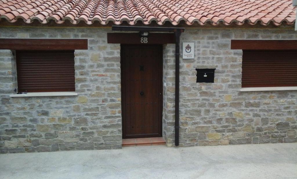 El Castellar House | Casa Dinorural