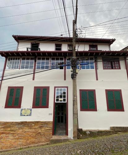 Ouro Preto House | Casa do Alferes