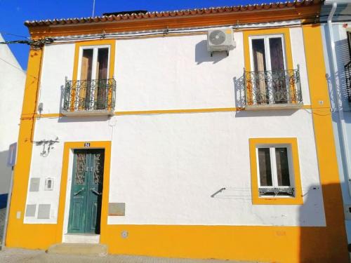 Arraiolos Apartment | Casa do Castelo III