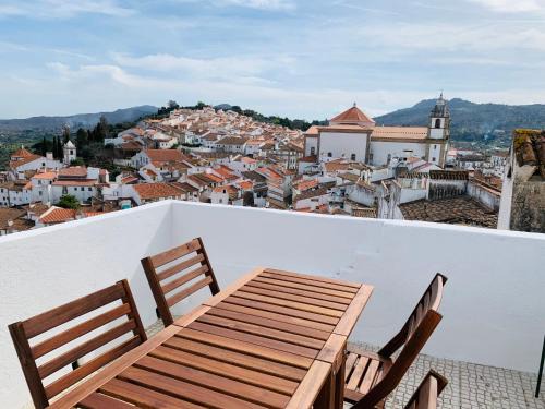 Santa Maria da Devesa House | Casa do Castelo