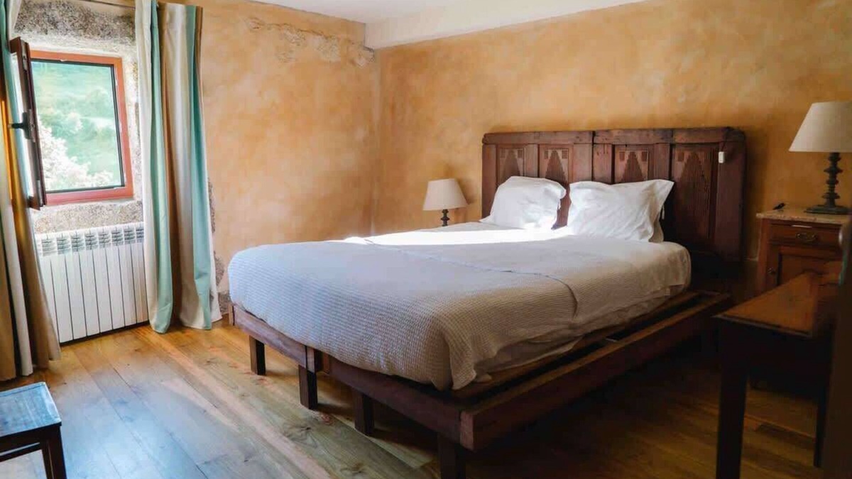 Refojos de Basto Villa | Casa do Estau w/private pool Quinta do Rapozinho