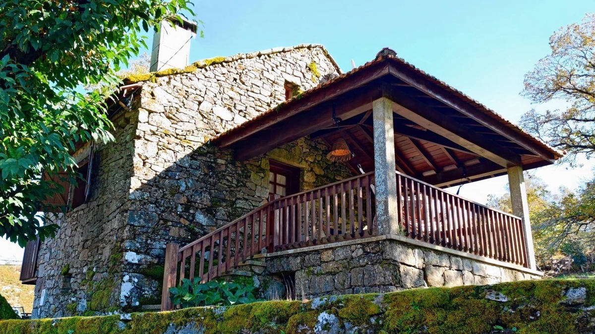 Melgaco Cottage | 'Casa do Rio' | Picturesque | Accommodation in Branda da Aveleira