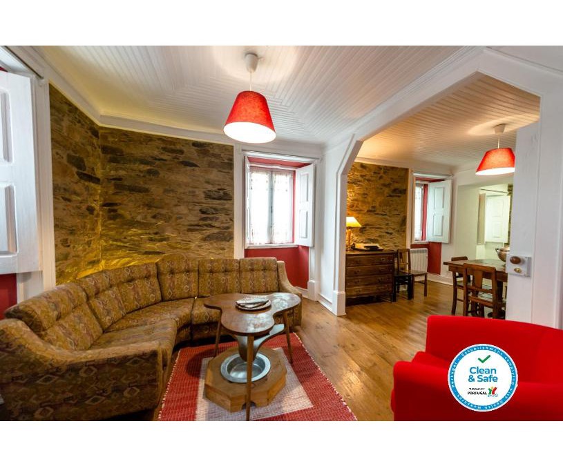 Fundao House | Casa do Silverio - Barroca