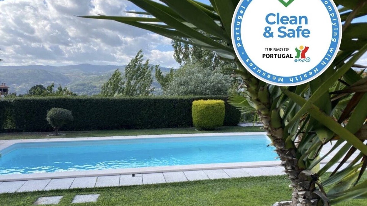 Resende House | Casa do Valado - Local Accommodation