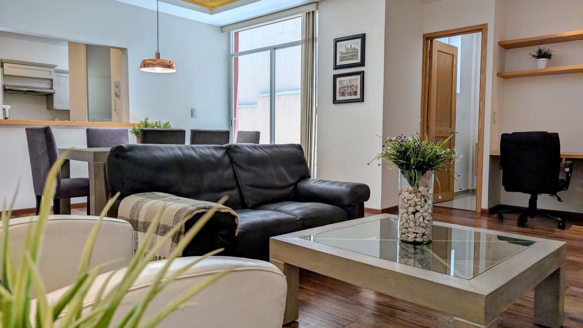 Historic Center Apartment | Casa Donceles Apt 4 Group Top Choice, Complimentary baggage storage.