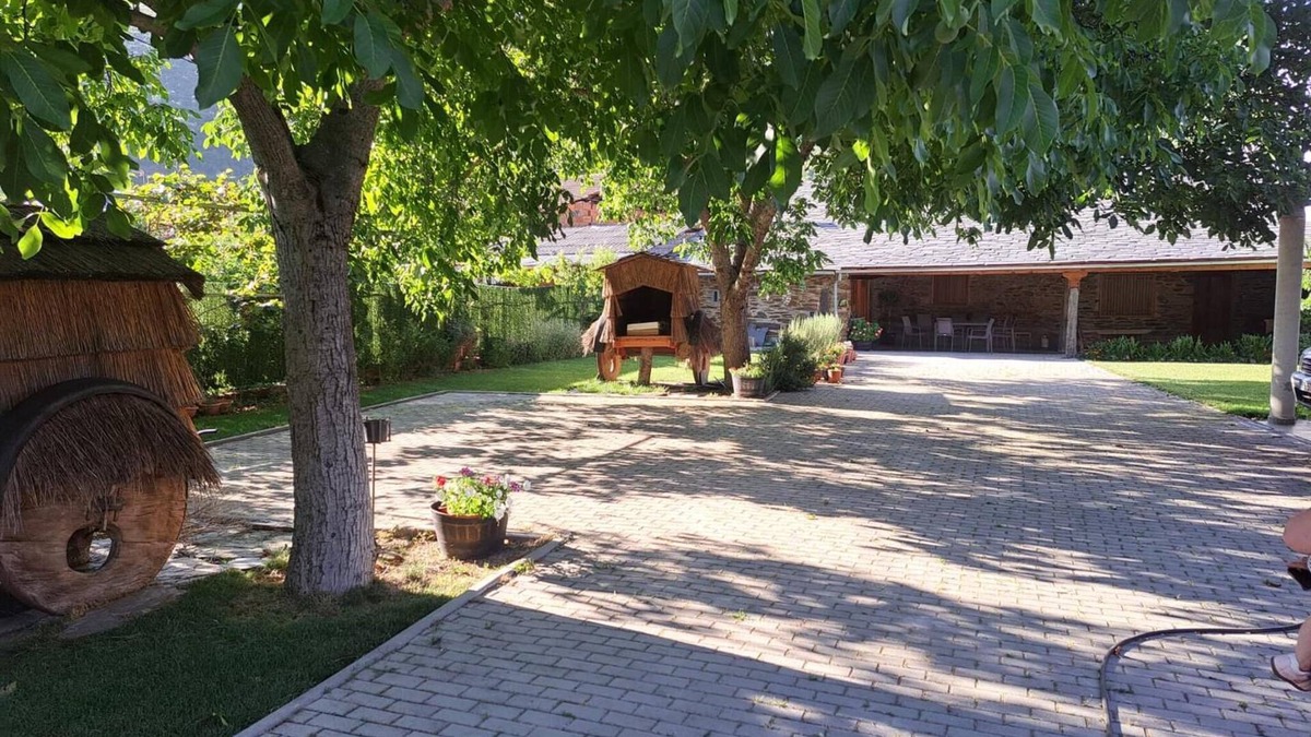 Braganca House | Casa dos Avós - Holiday Home