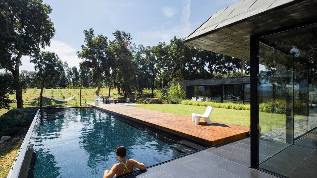 Molares House | Casa dos Sobreiros - Three Bedroom House, Sleeps 6
