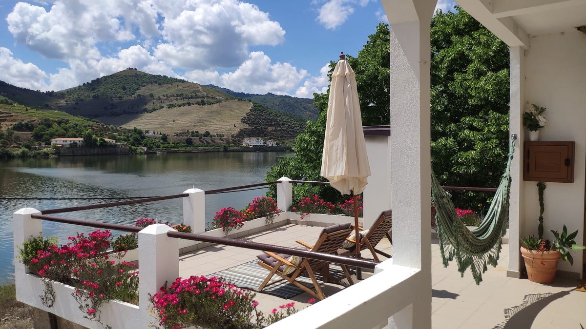 Carrazeda de Ansiaes Ski Chalet | Casa dos Vinhais Douro Valley (Breakfast inc.)
