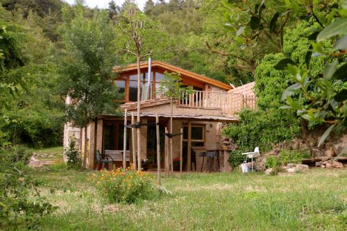 Arboli House | Casa ecológica en plena naturaleza