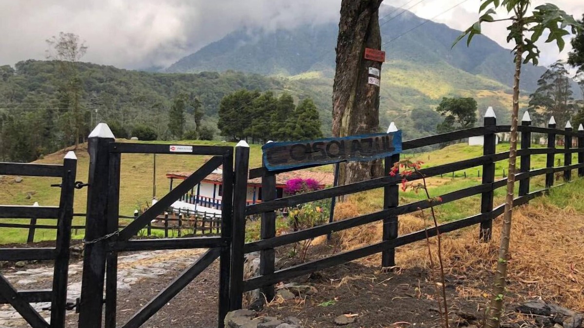 Pacho House | Casa ecoturistica con rio y vista a las montañas