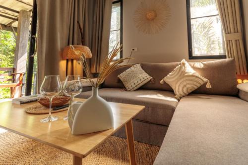 Thong Sala House | Casa Eden - Double King Bed - Peaceful Garden Retreat - 4K SmartTV