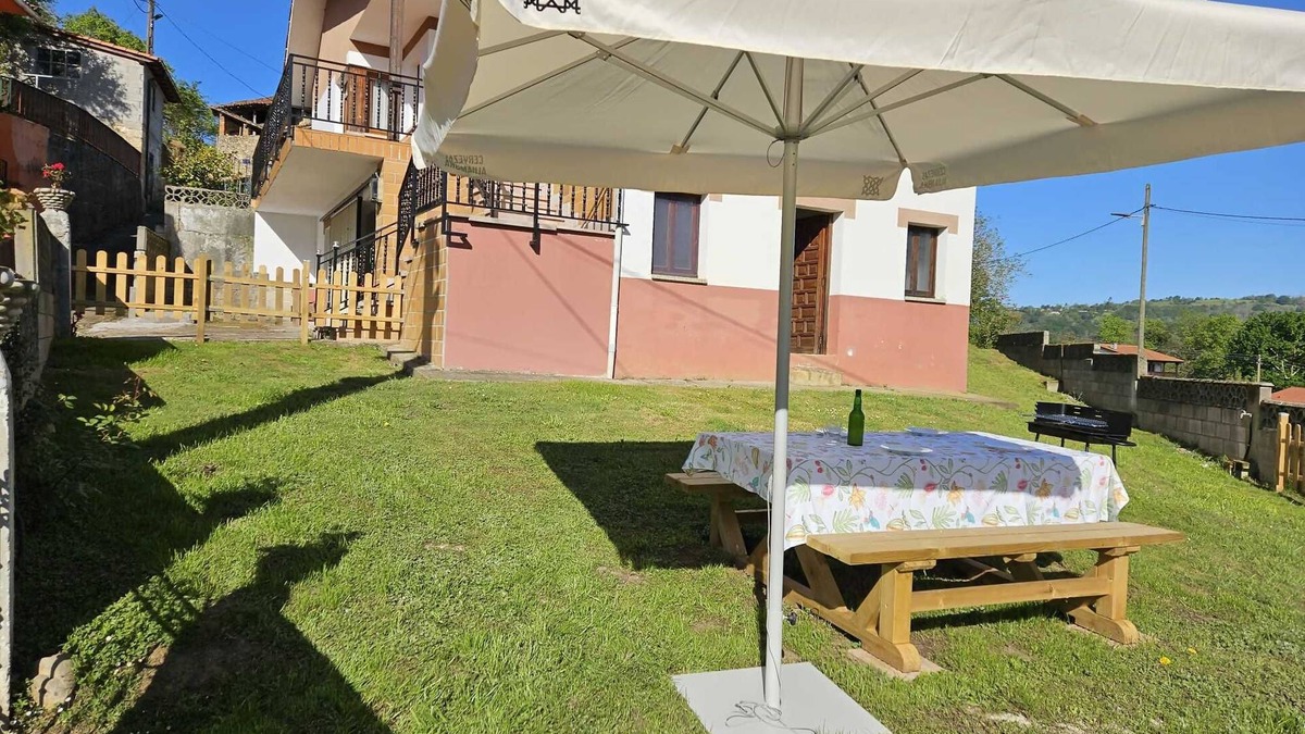 Parres House | Casa El Caspiu Arobes