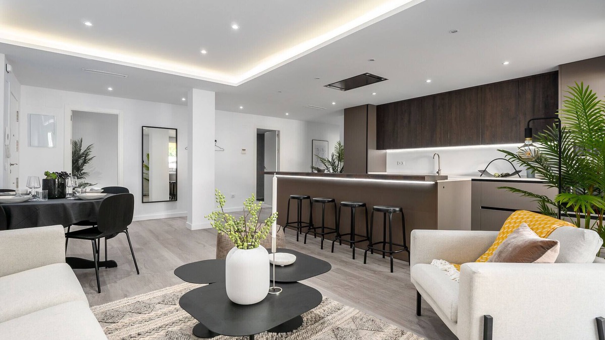 Nueva Andalucia Apartment | Casa El Dorado - Modern 3 Bed in Golf Valley