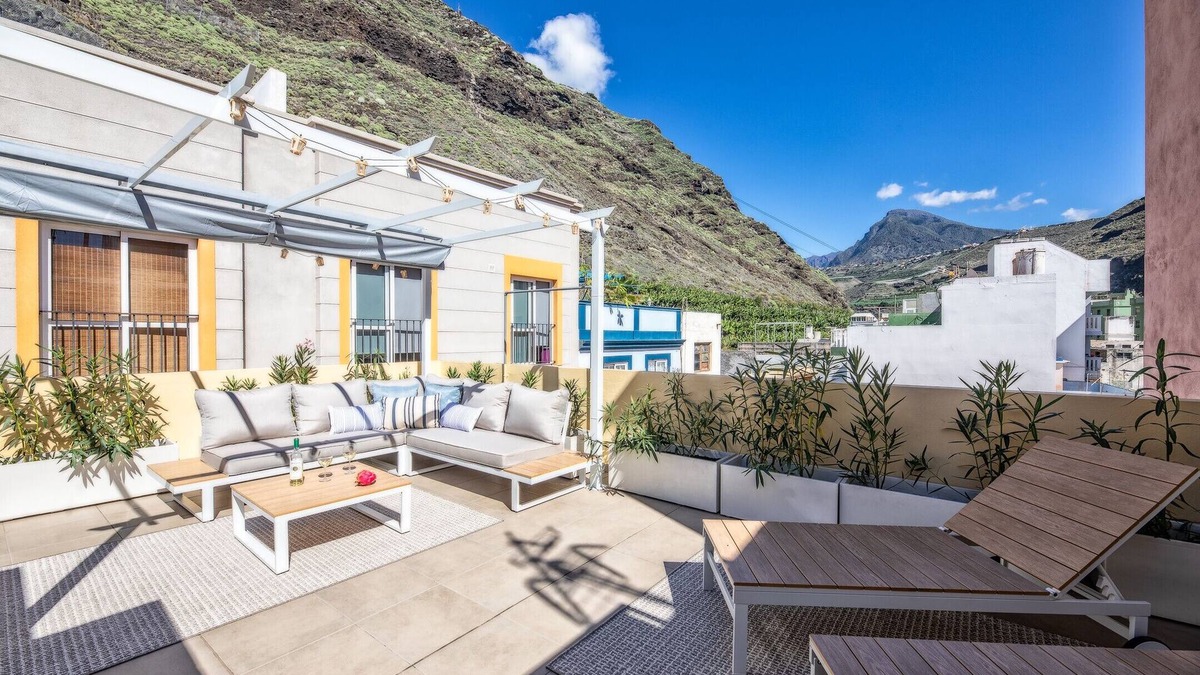 Puerto de Tazacorte House | Casa El Puerto by Huskalia